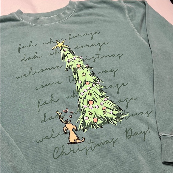 Max-Grinch Christmas Sweatshirt - Picture 2 of 4